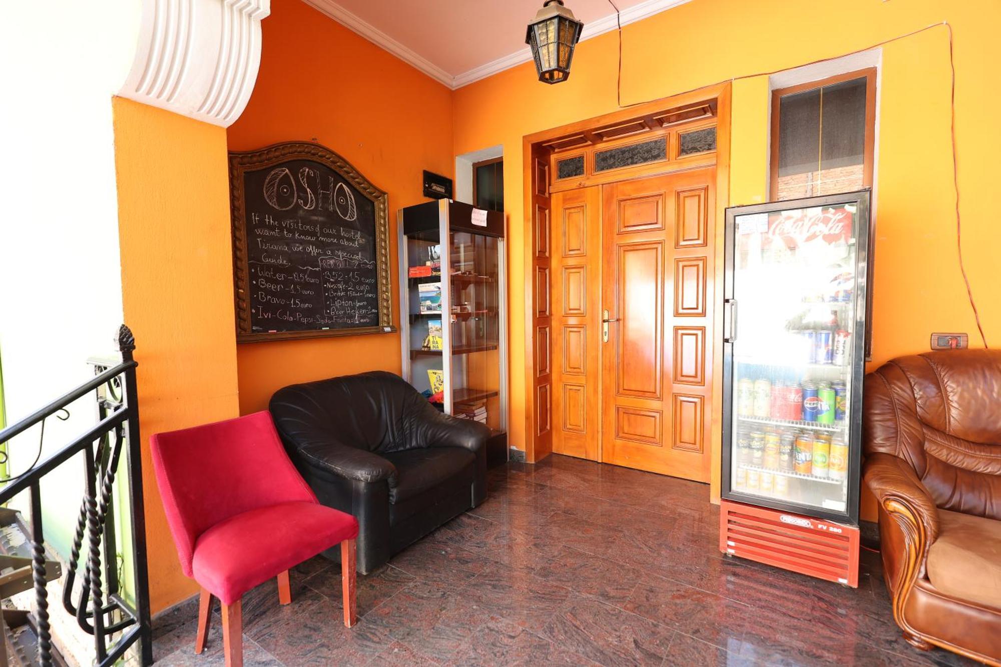 Hostel Osho Tirana Exterior photo