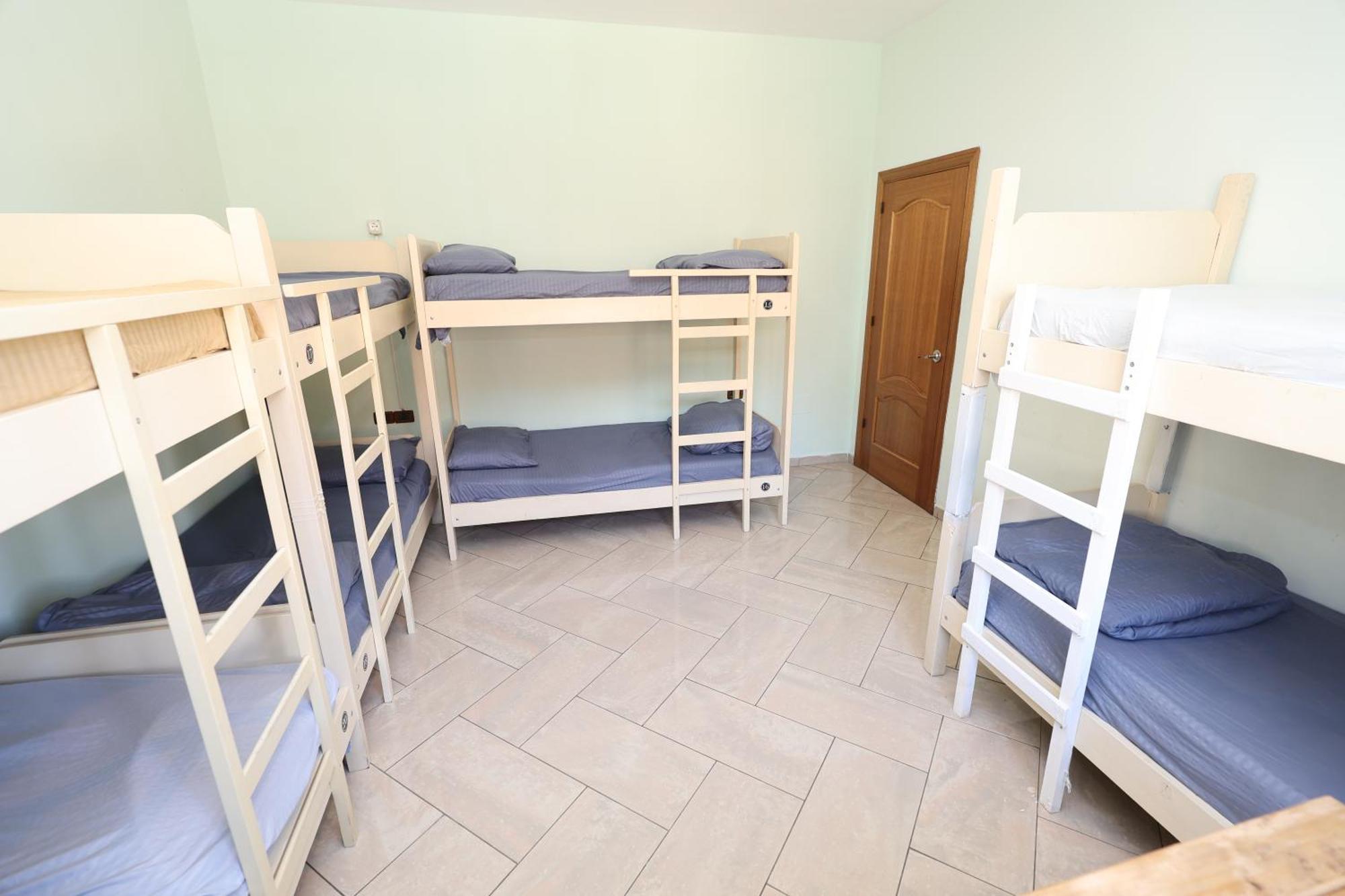 Hostel Osho Tirana Exterior photo